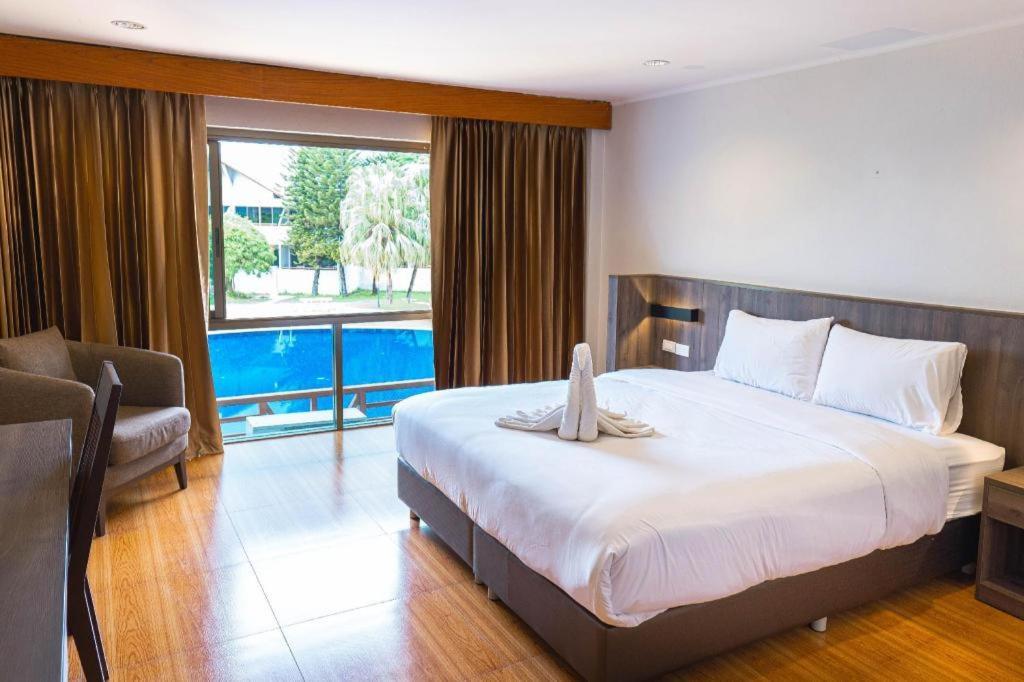 The Impress Nan Hotel Екстериор снимка