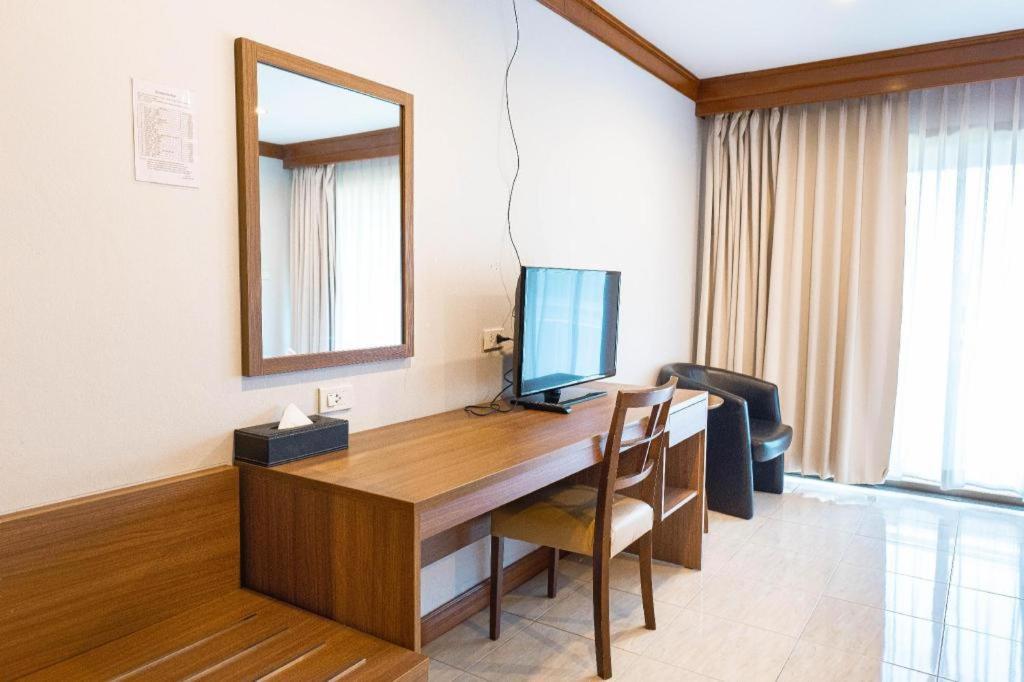 The Impress Nan Hotel Екстериор снимка