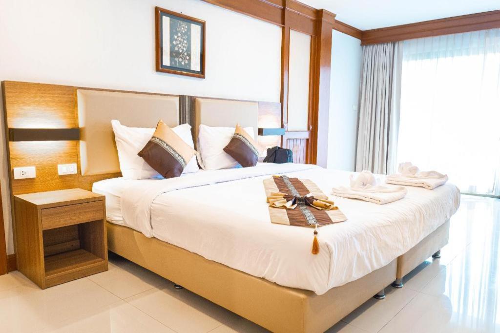 The Impress Nan Hotel Екстериор снимка